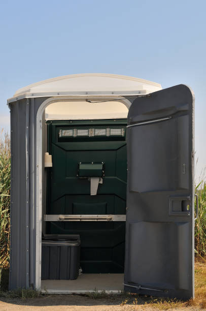 Portable Toilet Options We Offer in Allyn, WA